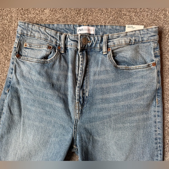 ZARA Stove Pipe Women’s Jeans NWT - Picture 6 of 11